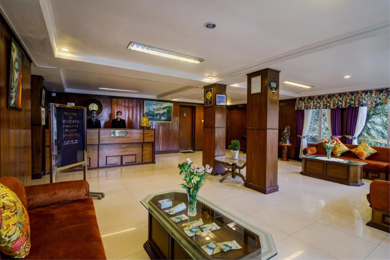 Muscatel Himalayan Resort - 400 Mts From Mall Road ดาร์จีลิง ภายนอก รูปภาพ