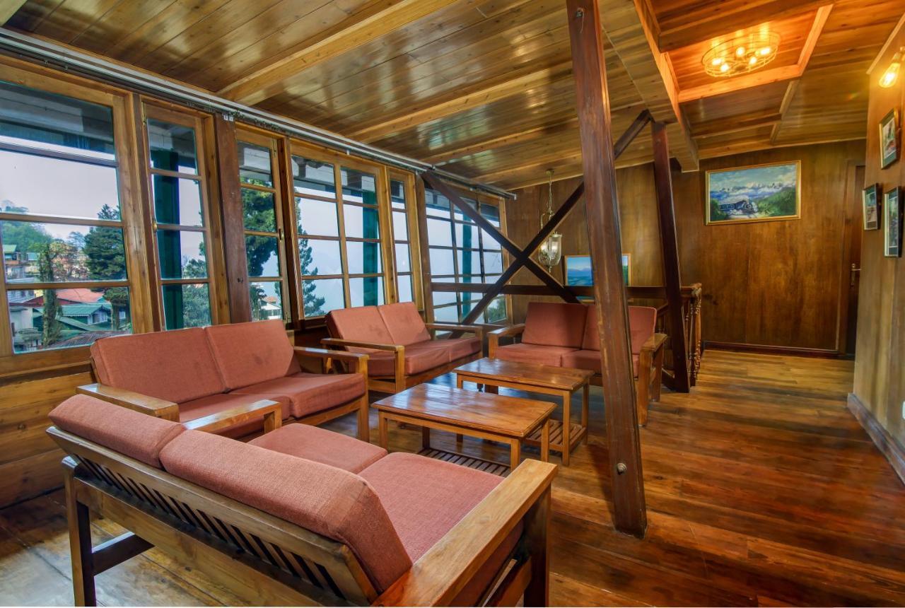 Muscatel Himalayan Resort - 400 Mts From Mall Road ดาร์จีลิง ภายนอก รูปภาพ