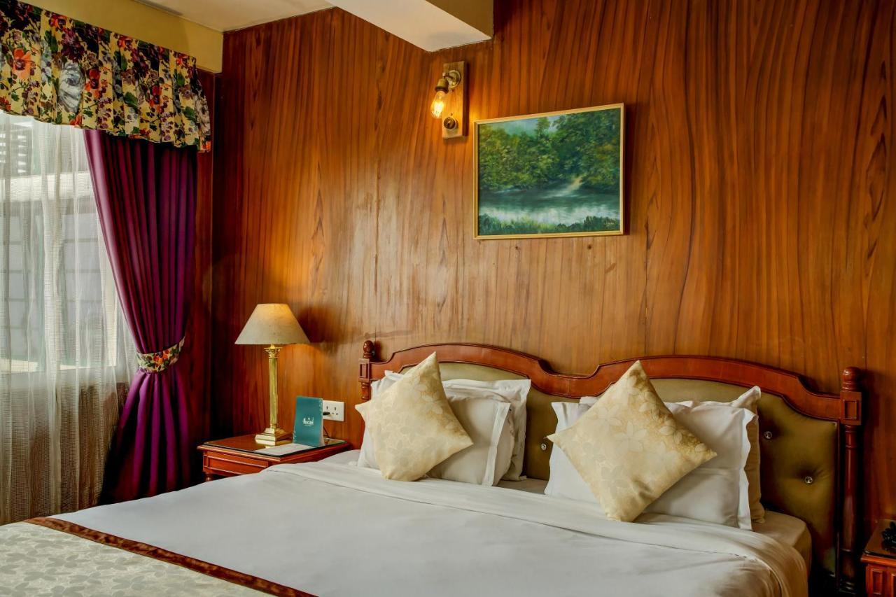 Muscatel Himalayan Resort - 400 Mts From Mall Road ดาร์จีลิง ภายนอก รูปภาพ