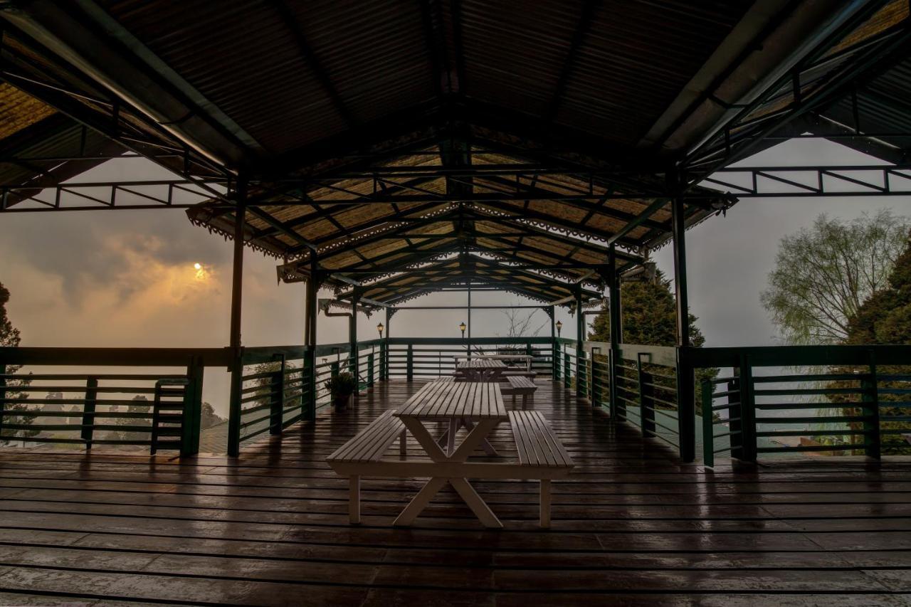 Muscatel Himalayan Resort - 400 Mts From Mall Road ดาร์จีลิง ภายนอก รูปภาพ